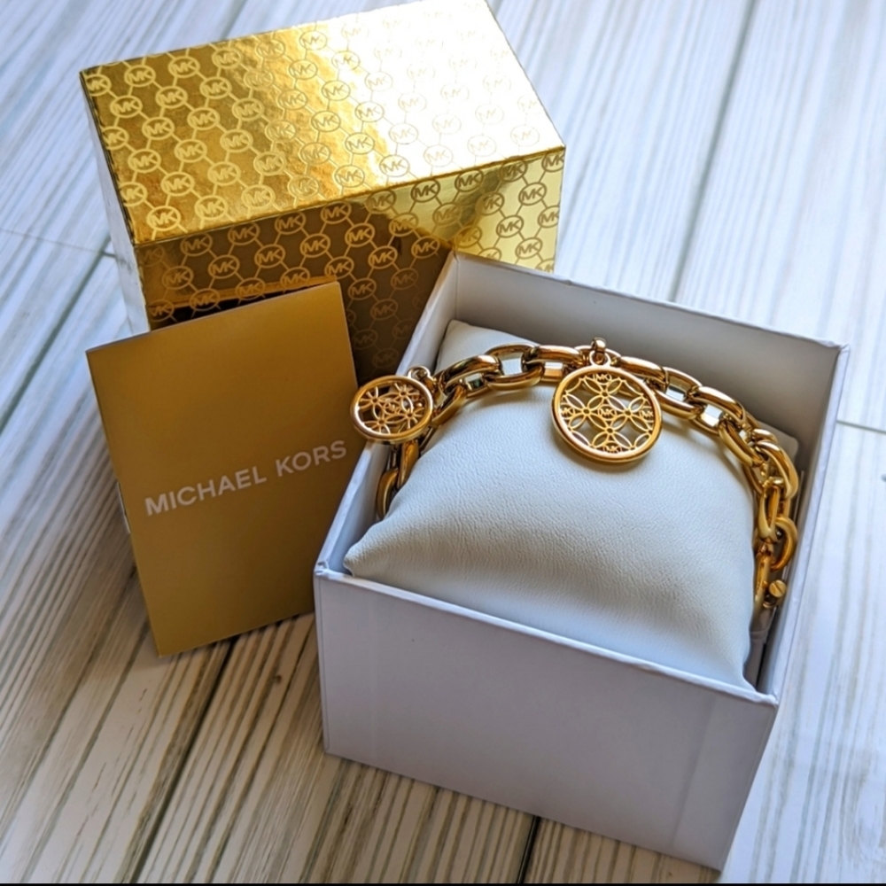 BRAND NEW MICHAEL KORS ROUND DISK BRACELET